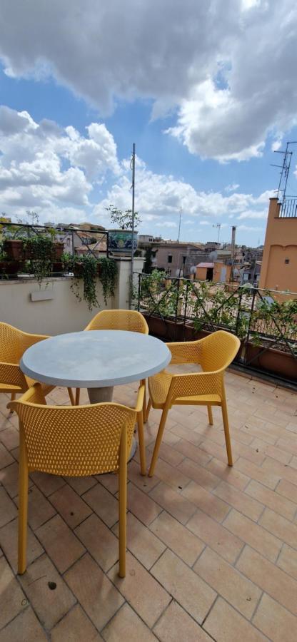 דירות רומא Raffaello Terrace - Near Piazza Navona מראה חיצוני תמונה